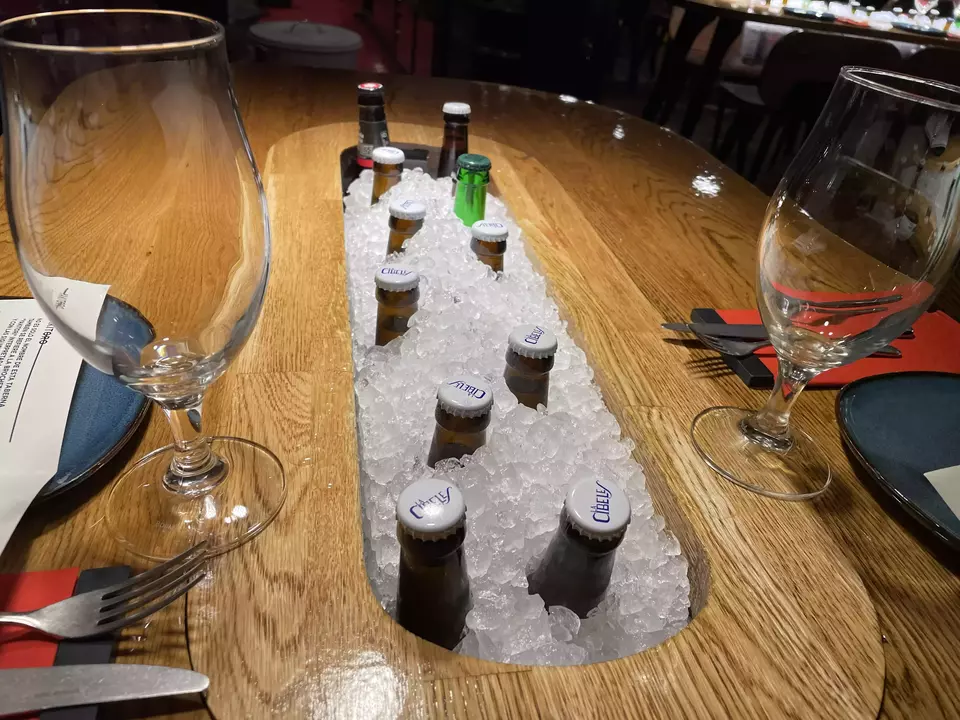 Cervezas en la mesa